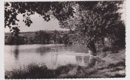 LE BOIS D´ OINGT - N° 4 - LE LAC DES PETITS PONTS - LA BAIGNADE - Ed. COMBIER - FORMAT CPA NON VOYAGEE - Le Bois D'Oingt