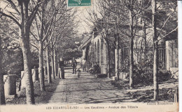 LES ESSARTS LE ROI Les Gaudines, Avenue Des Tilleuls, Circulée - Les Essarts Le Roi