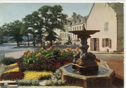 CPSM 56 HENNEBONT PLACE FOCH LA FONTAINE  Grand Format 15 X 10,5 - Hennebont