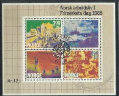 Norvège,  1985 Bloc N°5 Oblitéré, Journée Du Timbre - Blokken & Velletjes