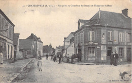 CHATEAUNEUF - VUE PRISE AU CARREFOUR DES ROUTES DE THIMERT ET DU MANS - Châteauneuf