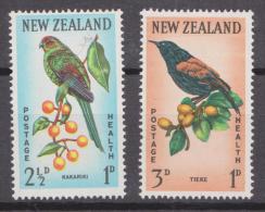 New Zealand, 1962, SG 812 - 813, Mint Hinged - Nuevos