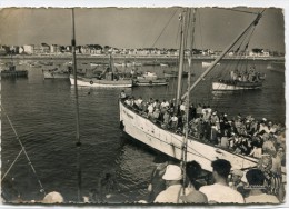 CPSM 56   QUIBERON ARRIVEE DU BATEAU DE BELLE ILE 1954  Grand Format 15 X 10,5 - Quiberon