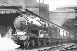 Kings Cross Railway Station Director Class  1925 View - Eisenbahnverkehr