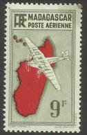 MADAGASCAR - 1935 Airplane & Map 9f  Red & Green MLH *  SG 170  Sc C18 - Unused Stamps
