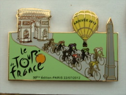 PIN´S  CYCLISME VELO - TOUR DE FRANCE 2012 - ARRIVEE CHAMPS ELYSEE PARIS - MONTGOLFIERE JAUNE - Radsport