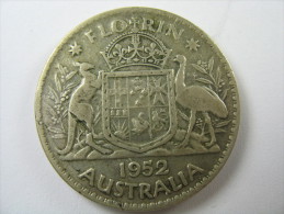 AUSTRALIA 1 ONE FLORIN 2 SHILLING KM 48   SILVER  500   1952   COIN  LOT 27 NUM 12 - Azerbeidzjan