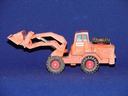 MATCHBOX LEYNEY KING SIZE 3 HATRA TRACTEUR PELLE SHOVEL - Oud Speelgoed