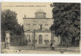 OULONGES Sur L'AUTIZE  - L'Hôtel De Ville. - Coulonges-sur-l'Autize