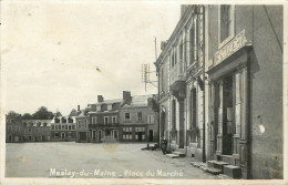 Meslay Du Maine : Place Du Marché - Carte Semi Moderne - Meslay Du Maine