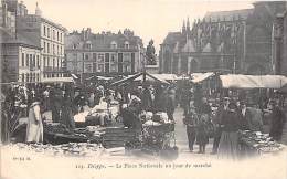 Dieppe    76    Jour De Marché (un Peu Décollée) - Dieppe