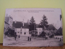 FAYL-BILLOT (HAUTE MARNE) GRAND CENTRE DE CULTURE D'OSIER ET DE FABRICATION DE VANNERIE. PLACE DE LA GENDARMERIE.  2475" - Fayl-Billot