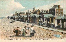 80 CAYEUX SUR MER - Un Coin De La Plage - Promenade Des Planches Et Les Villas - Cayeux Sur Mer