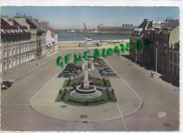 50 - CHERBOURG - PLACE DE LA REPUBLIQUE  STATUE DE NAPOLEON 1ER ET GARE MARITIME -1956 - Cherbourg