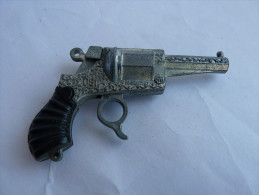 PETIT PISTOLET A AMORCES LORA 081 Italy - Jugetes Antiguos