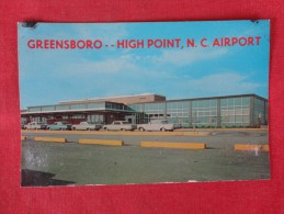 North Carolina > Greensboro  High Point Airport   Taken Out Of Album   Ref 1322 - Greensboro