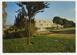 {47149} 95 Val D´Oise Domont , L' Ecole Des Grands Jardins - Domont