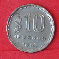 ARGENTINA  10  PESOS  1963   KM# 60  -    (Nº06849) - Argentine