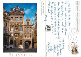 Brussels, Belgium Postcard Used Posted To UK 2003 Stamp - Plazas