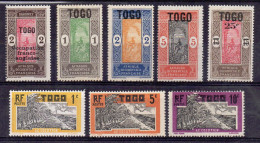TOGO N°85 - 101 -102 - 104 - 119 - 124 - 127 - 128  Neufs Sans Charniere  (8 Valeurs) - Nuovi