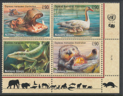 UN Geneva 2000 Michel # 385-388, Block Of 4 Stamps With Lable In Lower Right Corner , MNH - Blocchi & Foglietti