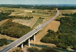 44 - OUDON / VUE AERIENNE SUR LE VIADUC DE LA VALLEE DU HAVRE - Oudon