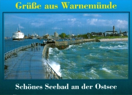 BRD AK 2002 Rostock - Warnemünde Ostseebad Mole Leuchtturm Schiffe - Rostock