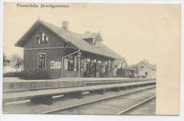 SWEDEN - FINNERÖDJA JÄRNVÄGSSTATION - Suède