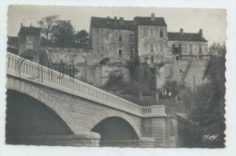 Pesmes (70) : Le Nouveau Pont Et Le Château En 1950 PF. - Pesmes