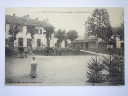DELLE  (Territoire De Belfort)  :  La Cour De La  GARE   1918 - Delle