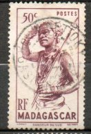 MADAGASCAR   50c Brun Lilas 1946  N°303 - Usados