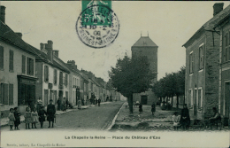 77 LA CHAPELLE LA REINE / La Place Du Château D'Eau / CARTE GLACEE - La Chapelle La Reine