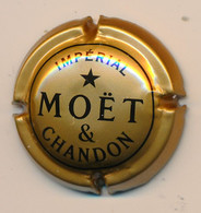 **Capsule, Muselet : Champagne MOET ET CHANDON  IMPERIAL - Möt Et Chandon