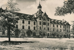 BEAUMONT LA RONCE - La Haute Barde - Centre D'Éducation Physique Et Sportive - Beaumont-la-Ronce