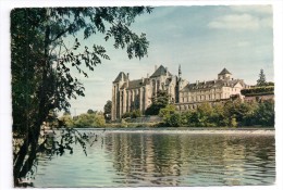 CP, 72, SOLESMES, L'Abbaye Saint-Pierre, Vierge, Edition De L'Abbaye De SOLESMES - Solesmes