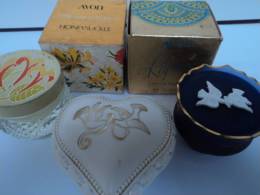 AVON : LOT 3 SUPERBES BOITES VIDES MAIS   BON ETAT GENERAL   VOIR & LIRE !!! - Miniatures Womens' Fragrances (without Box)