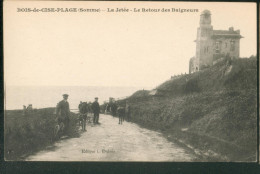 La Jetée - Le Retour Des Bvaigneurs    (Phare) - Bois-de-Cise