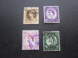 3 Timbres: UK  England Royaume Uni Great Gritain  Perforé Perforés Perfin Perfins Stamp Perforated PERFORE  >Trés Bie - Perfins