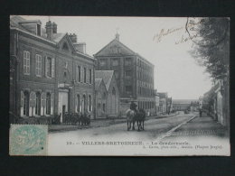 Ref2743 WA CPA Animée De Villers Bretonneux - La Gendarmerie - L. Caron Phot.-éditeur (Plaques Jouglas) - - Villers Bretonneux