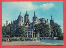 144251 / Schwerin In Mecklenburg  -  SCHLOSS -  DDR Germany Deutschland Allemagne Germania - Schwerin