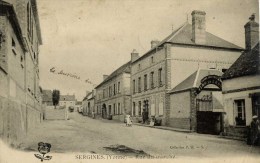 89 - SERGINES - Rue Du Marché - Animée - Carte Précurseur (dos Non Divisé) - Sergines