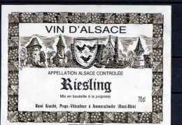 RIESLING- (Etiquette Collée Sur Feuille D´expo) René Knecht - Riesling