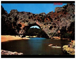 Le Pont D'arc - Vallon Pont D'Arc