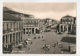 CROTONE PIAZZA PITAGORA CARTOLINA FORMATO GRANDE VIAGGIATA NEL 1955 - Crotone