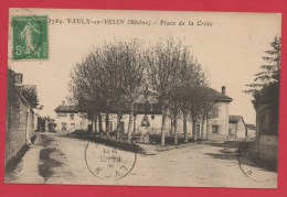 VAUX En VELIN - Place De La Croix. - Vaux-en-Velin