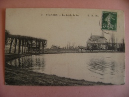 CP VIGNEUX   N°5 LES BORDS DU LAC - ECRITE EN 1908 - Vigneux Sur Seine