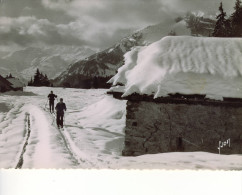 Delcampe - CPSM Environs De PASSY 74, Dans Les Neiges De Varens (neige, Ski) - Passy