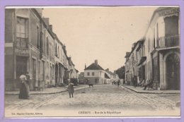 89 - CHEROY --  Rue De La République - Cheroy