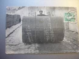 Baruet Le Déménageur" Ex-champion De Lutte à L'exposition De 1889 : Le Tour Du Monde 10000 Km En Roulant Un Tonneau - Personalidades Deportivas