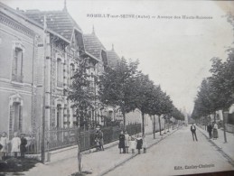 CPA Romilly Sur Seine. Avenue Des Hauts Buissons - Romilly-sur-Seine